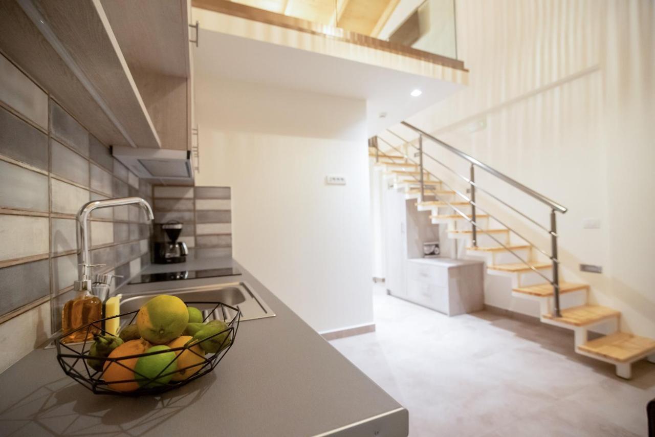 Melydron Apartments Preveza Exterior photo