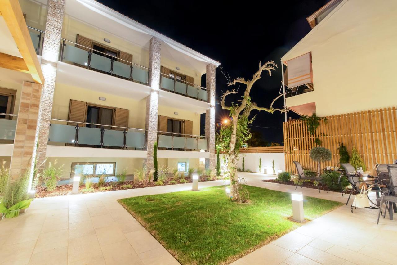 Melydron Apartments Preveza Exterior photo